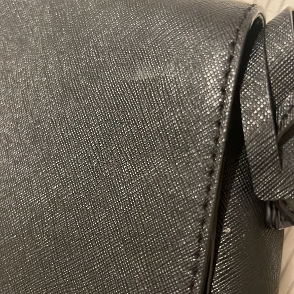 Michael Kors Crossbody - Picture 4 of 15